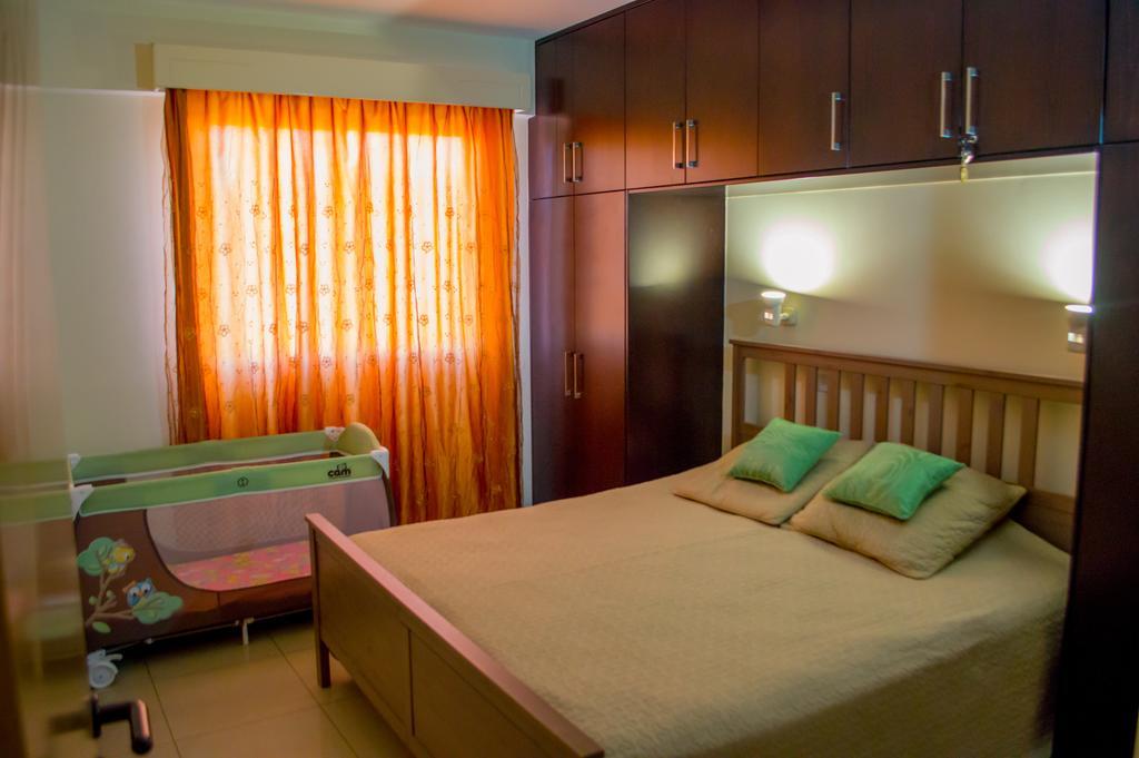 Apartment Nearby Golden Coast Протарас Екстериор снимка