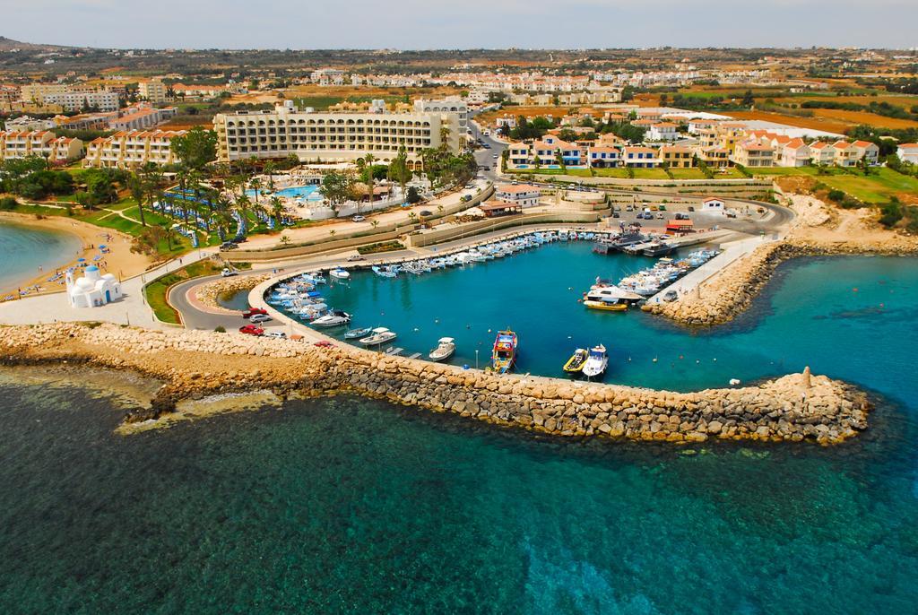 Apartment Nearby Golden Coast Протарас Екстериор снимка